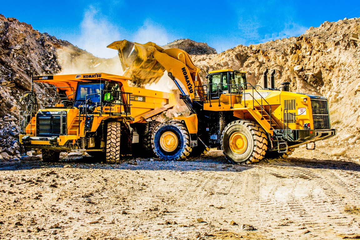 Komatsu WA600 HD605