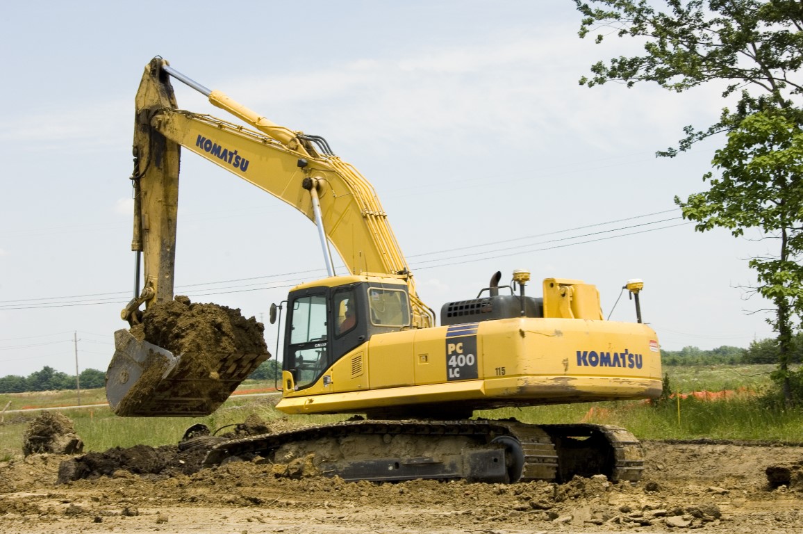 Trimble KomatsuGCS900DualGPSExcavator001-HR Trimble KomatsuGCS900DualGPSExcavator001 HR