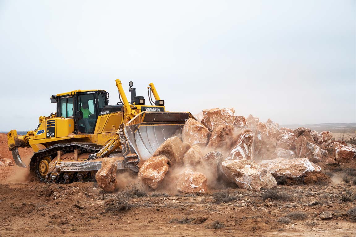 Komatsu 155AX